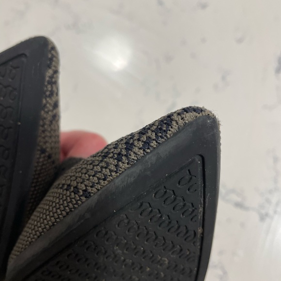 Walnut Python Rothy’s Points size 10.5 points 🐍 - Picture 5 of 7